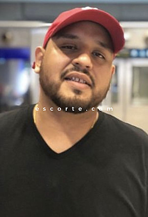 code - Hommes escort Paris