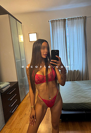 Hanna - Girl escort Paris