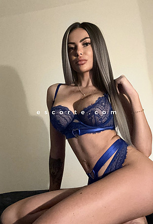 Roxana - Girl escort Toulouse