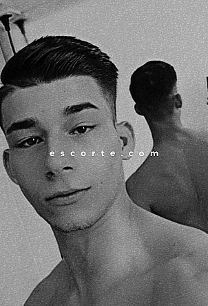 Bruce - Hommes escort Béziers