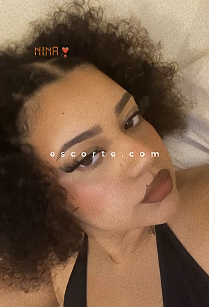 Cindy - Girl escort Paris