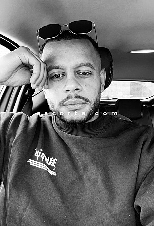 Guiz - Hommes escort Paris