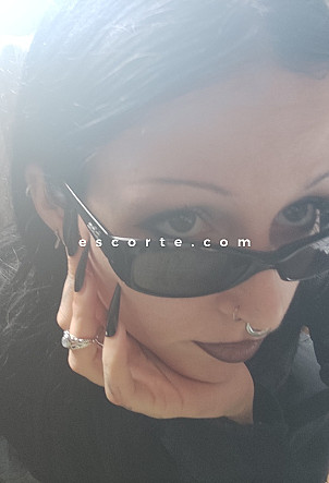 Lucie - Girl escort Nantes