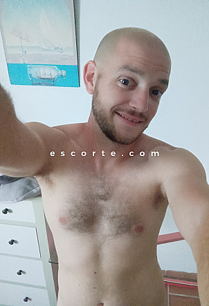 Axl - Hommes escort Draguignan