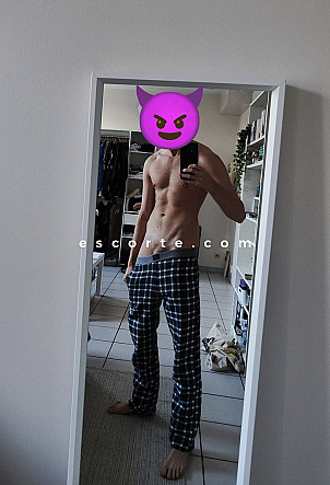 MNewellxx - Hommes escort Orléans