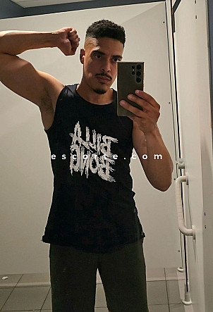 Dracoxxl - Males escort Paris