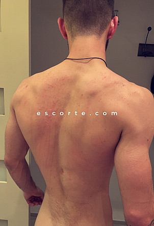 Neelix - Girl escort Nice