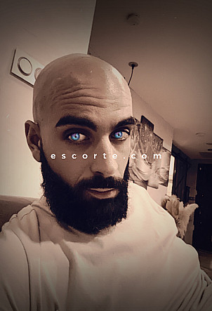 Adam - Hommes escort Marseille