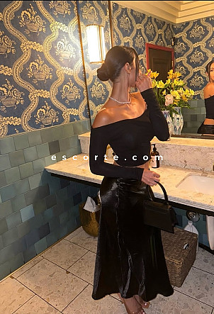 Coquine - Girl escort Clermont-Ferrand