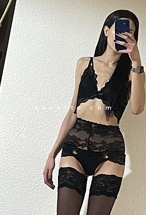 Belleambre - Girl escort Toulouse