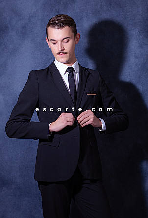 Guillaume - Males escort Plaisir