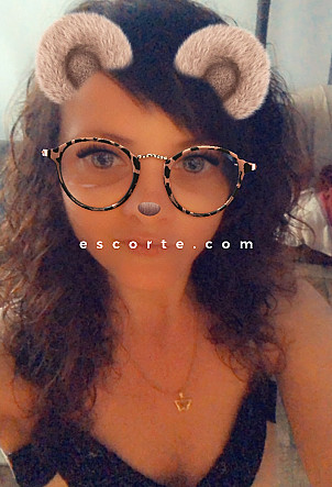 Laura - Girl escort Sens