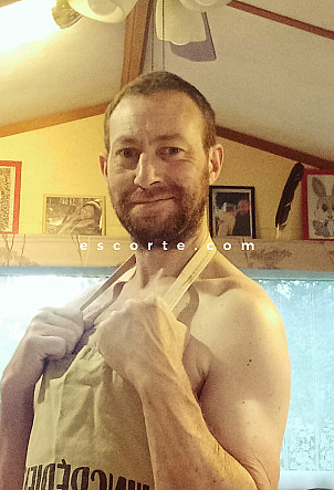 Peter1083 - Hommes escort Angers