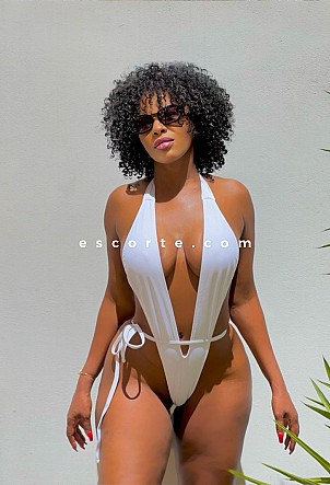 Belle femme Sodomi - Girl escort Palaiseau