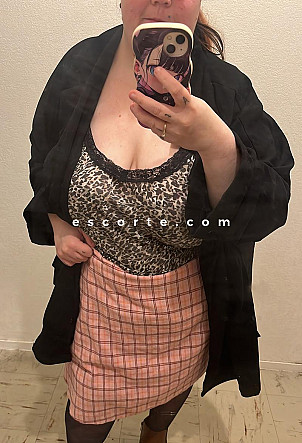 Lola - Girl escort Le Mans