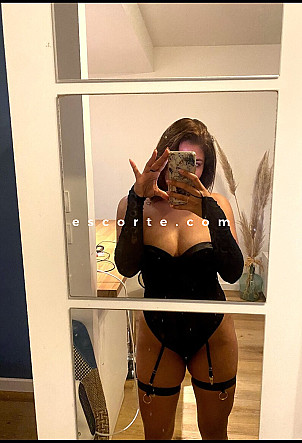 Misslatinas - Girl escort Paris