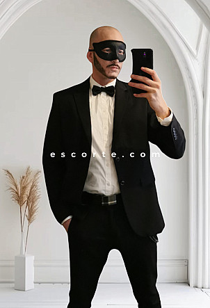 Hotboy59 - Males escort Lille