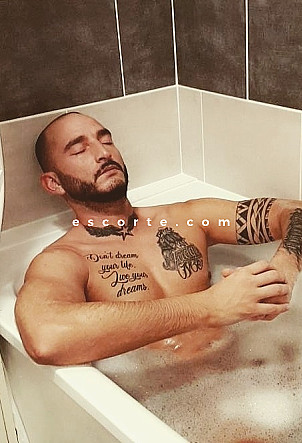 Hotboy59 - Males escort Lille