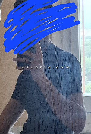 Noa51k - Hommes escort Châlons-en-Champagne