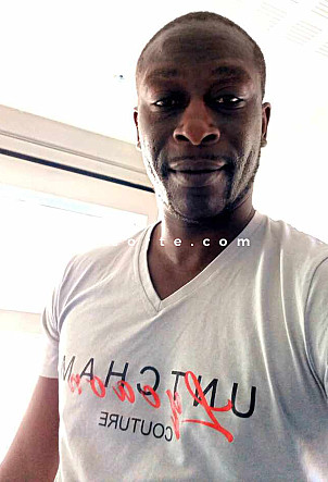 Madara76 - Hommes escort Rouen