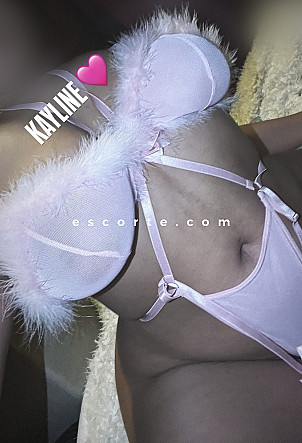 Kayline - Girl escort Paris