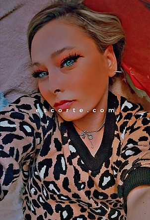 Misslouna11 - Girl escort Narbonne