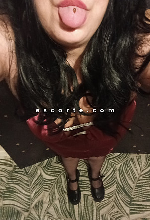 Charlene - Girl escort Moulins