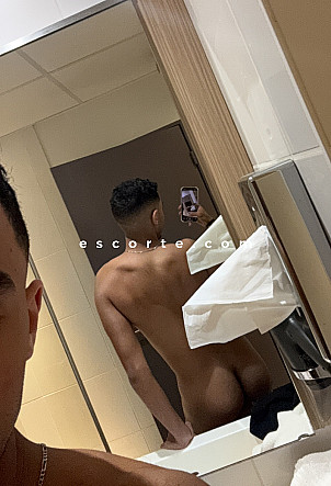 Pass2Luxe - Males escort Toulouse