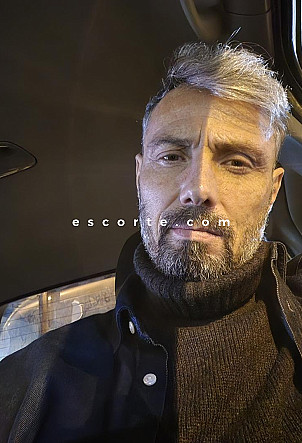 Pageblanche - Hommes escort Auch
