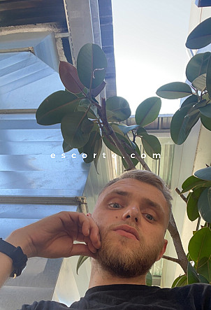 TBMBigASS06 - Hommes escort Menton