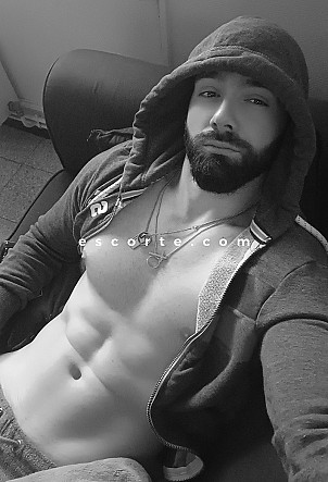 Enzo - Hommes escort Saint-Étienne