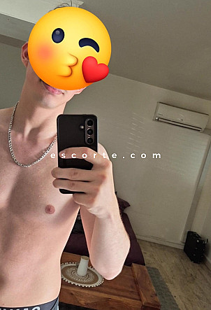 yoyo - Hommes escort Cagnes-sur-Mer