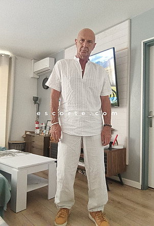 Anto62 - Hommes escort Nice