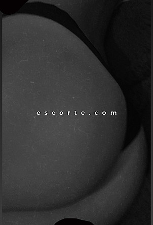 Icy - Girl escort Avignon