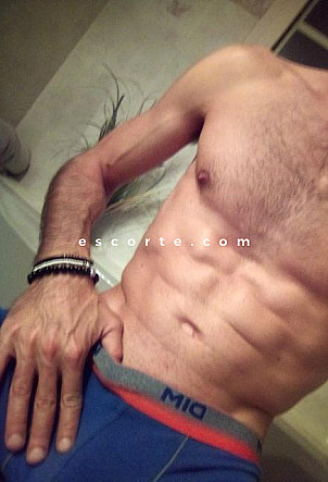 Gabriel - Males escort La Teste-de-Buch
