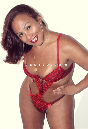 Leticia Savalla - Transsexuels escort Nice