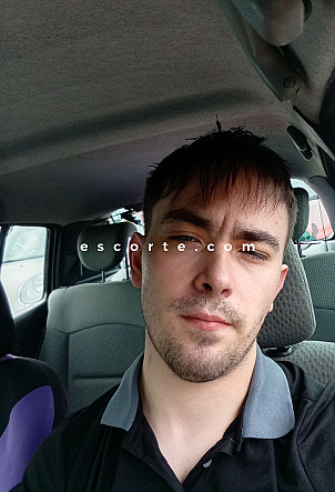 John82 - Males escort Montauban