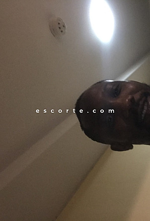 Ismael - Hommes escort Paris