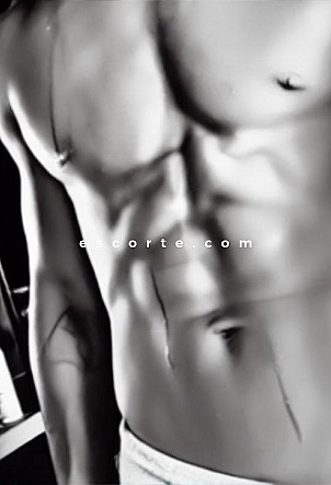 Issa - Hommes escort Châlons-en-Champagne