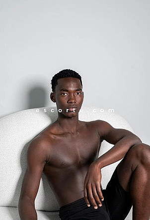 Azou91 - Males escort Massy