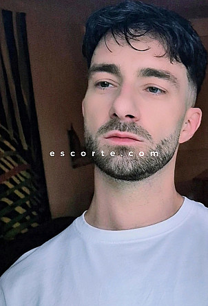 Eliott - Hommes escort Rennes