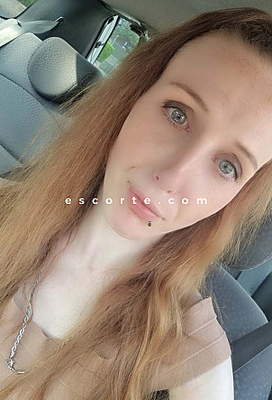 Gabrielle - Girl escort Charleville-Mézières