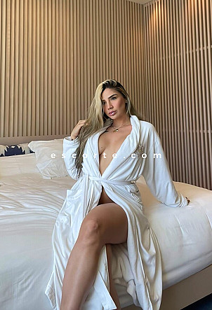 Hera - Girl escort Paris