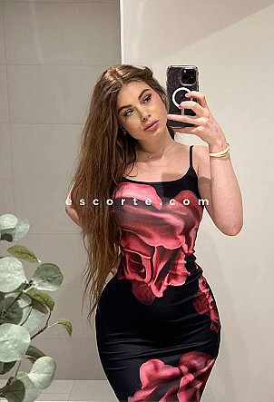 ANASTASIA - Girl escort Paris