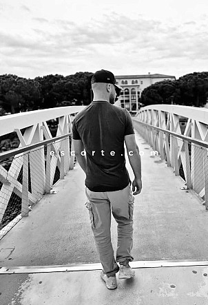 Maitre alpha - Hommes escort Valence