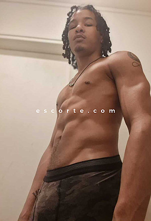 NekoX - Hommes escort Paris