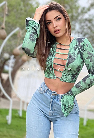 TATUM - Girl escort Paris