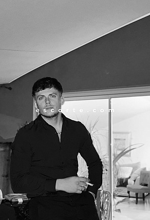 companight - Males escort Saint Tropez