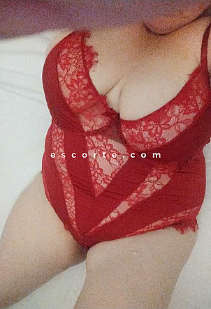 Magnolias - Girl escort Metz