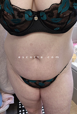 Lilou - Girl escort Toulouse